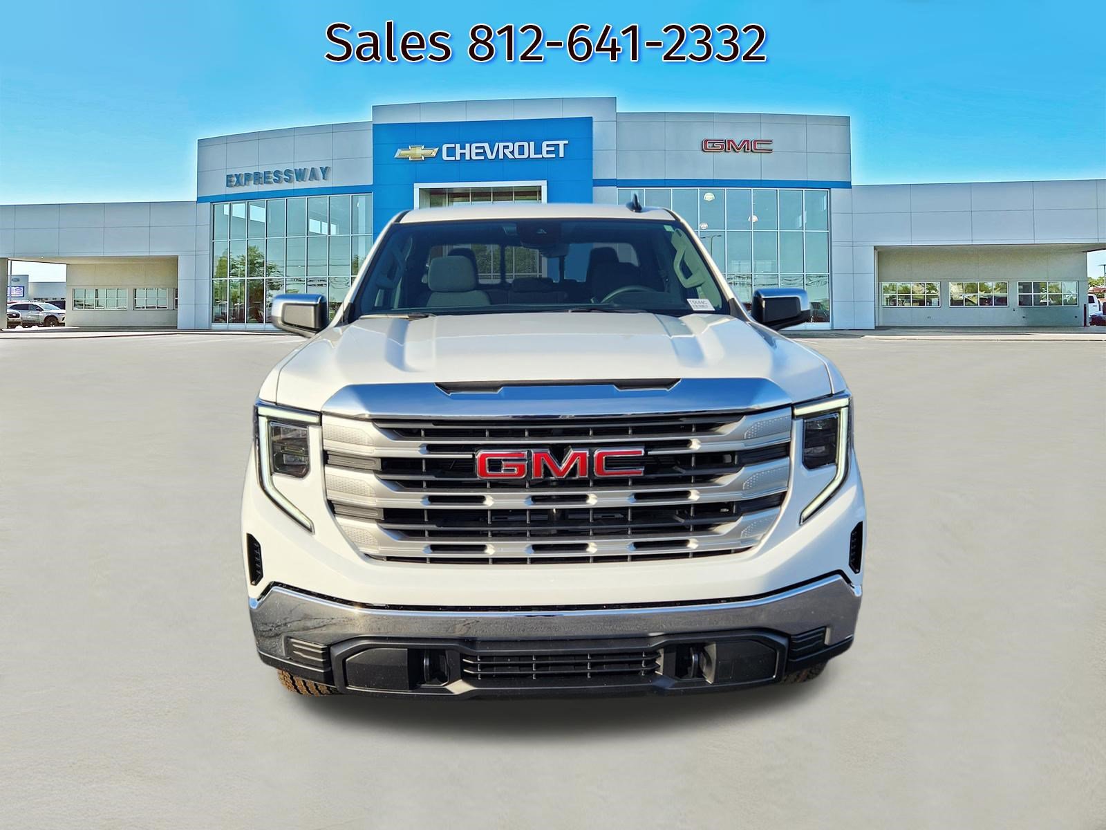 New 2026 GMC Sierra 1500 SLE w/ Preferred Package image 2