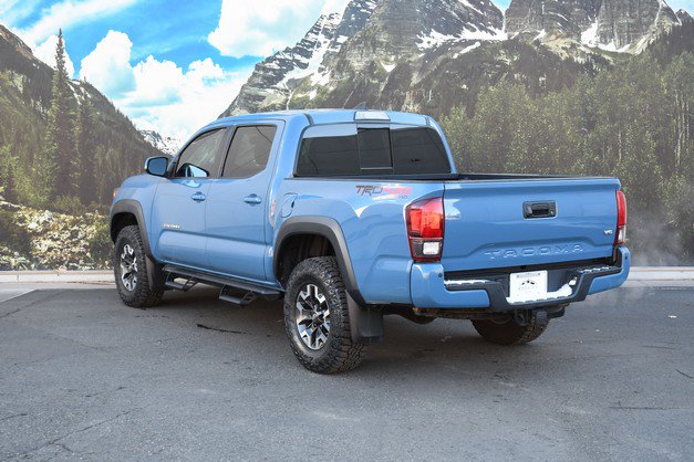 Certified 2019 Toyota Tacoma TRD Off-Road image 9