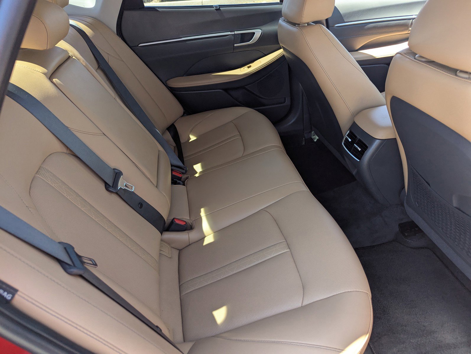 Used 2025 Hyundai Sonata Limited image 14