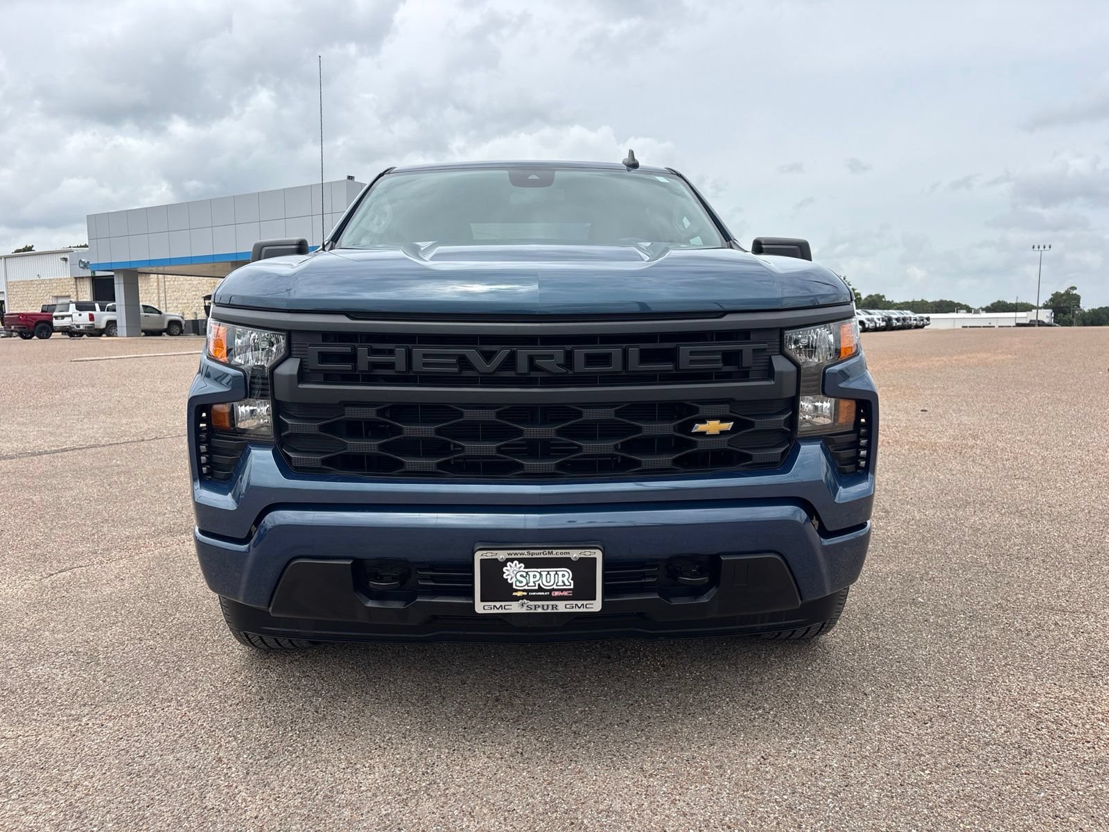 Used 2024 Chevrolet Silverado 1500 Custom RWD image 9