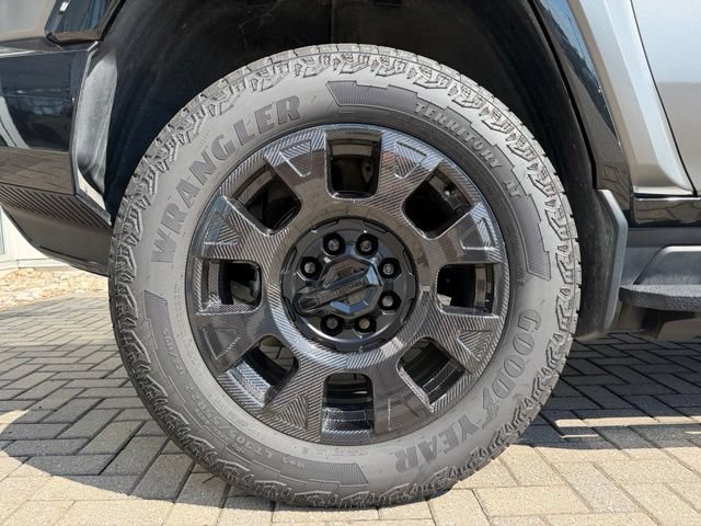 Used 2026 GMC Hummer EV 3X w/ Carbon Fiber Edition Package AWD/4WD image 10