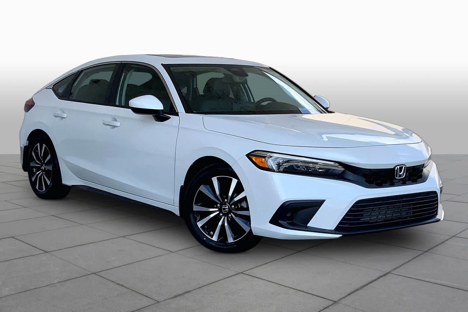 Used 2024 Honda Civic EX-L image 3