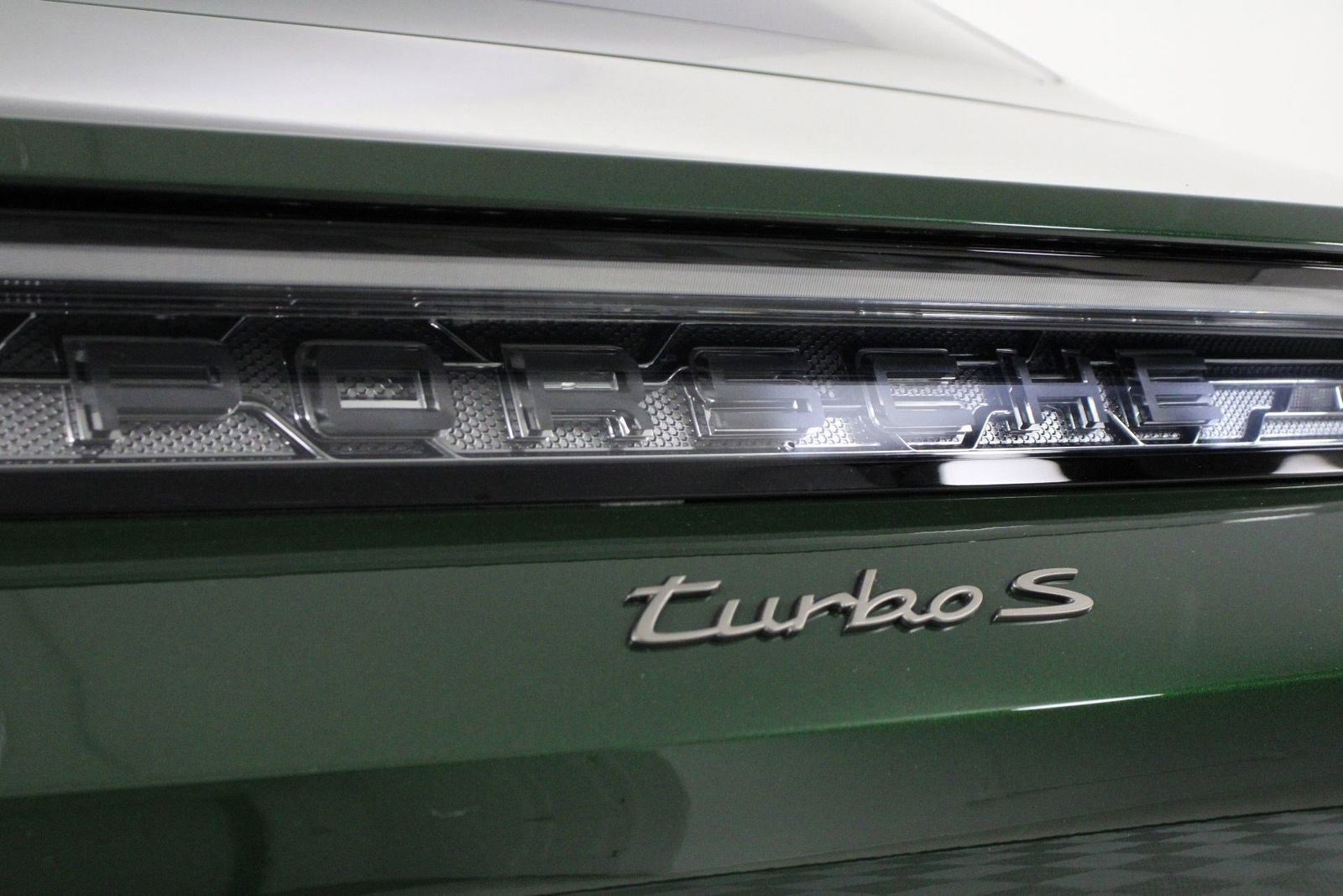Used 2025 Porsche Taycan Turbo S image 22