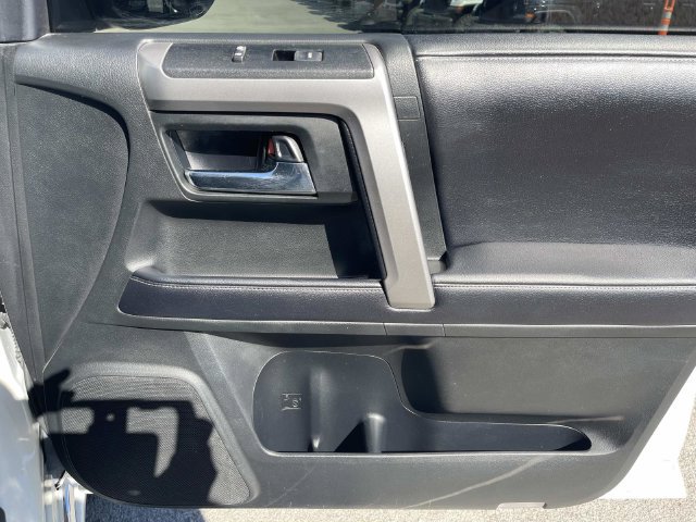 Used 2019 Toyota 4Runner Limited AWD/4WD image 24