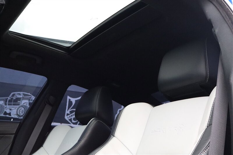 Used 2022 Dodge Charger SRT Hellcat RWD image 17