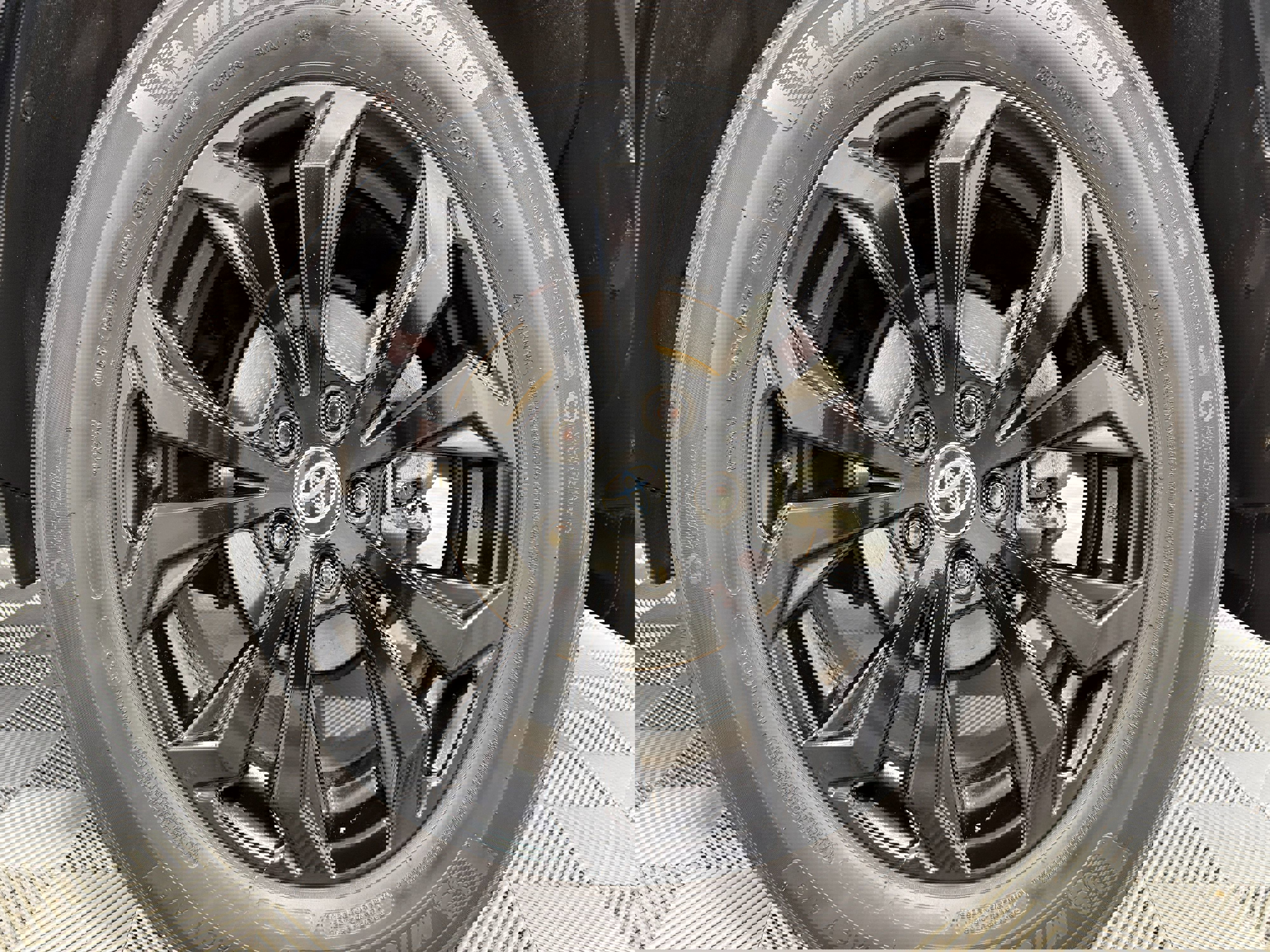 Used 2023 Toyota RAV4 XSE image 33