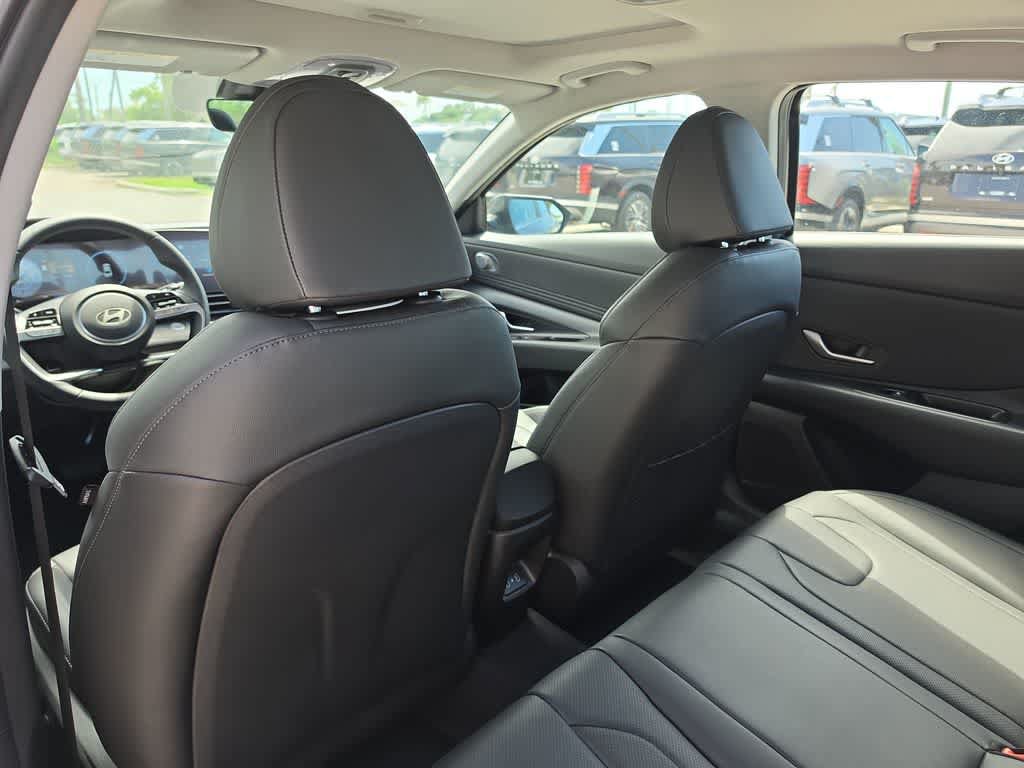 New 2026 Hyundai Elantra Limited FWD image 20