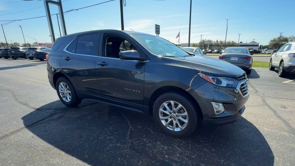 Used 2021 Chevrolet Equinox LT AWD/4WD image 2