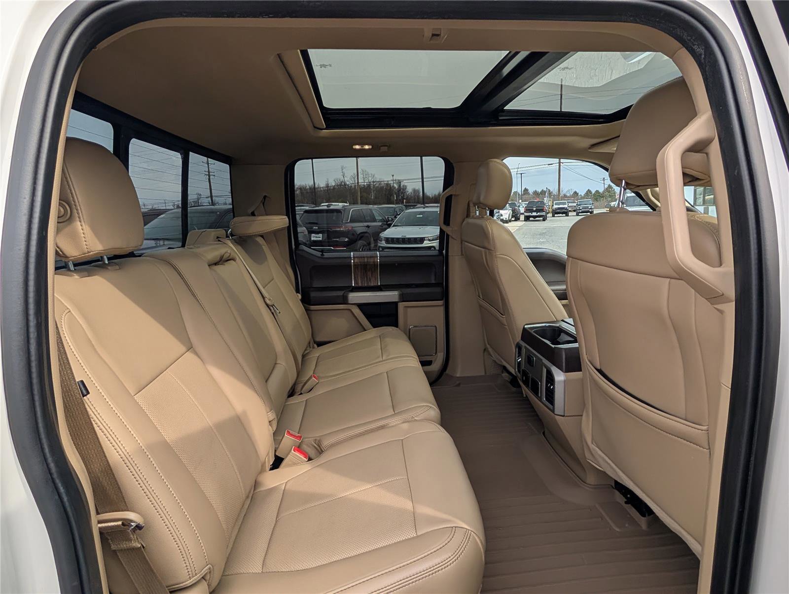 Used 2019 Ford F150 Lariat w/ Equipment Group 501A Mid image 11