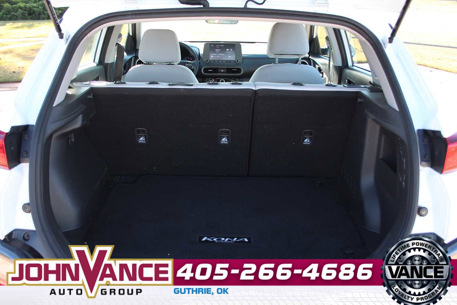 Used 2023 Hyundai Kona SE image 8