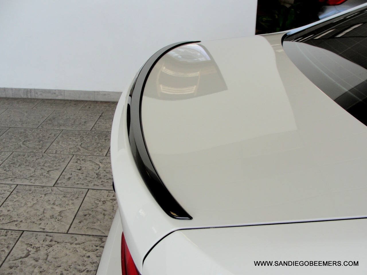 Used 2023 BMW 330i Sedan w/ M Sport Package RWD image 10