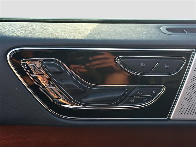Used 2024 Lincoln Navigator Black Label image 27