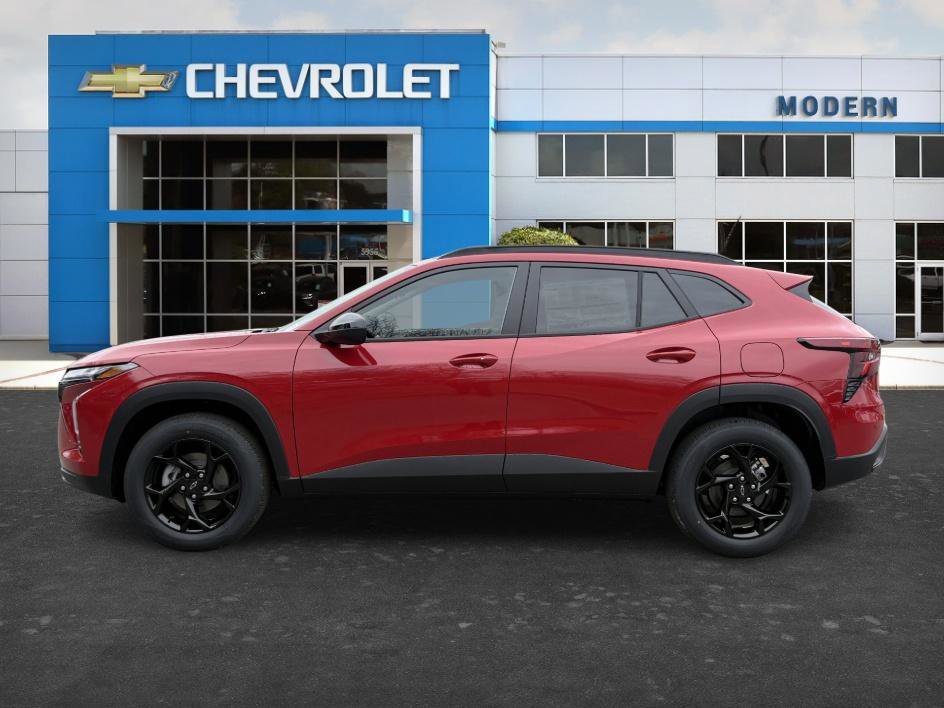New 2026 Chevrolet Trax LT w/ Midnight Edition image 2