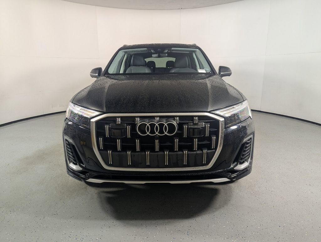 Used 2025 Audi Q7 3.0T Premium Plus image 2