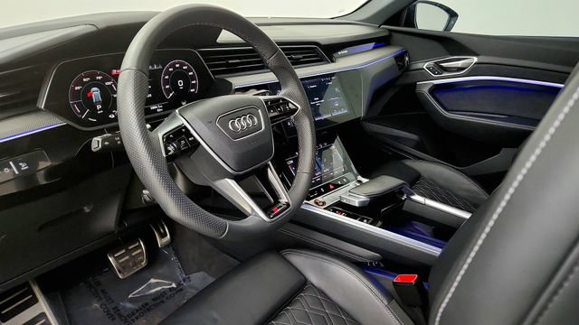 Used 2024 Audi Q8 e-tron Prestige AWD/4WD image 51