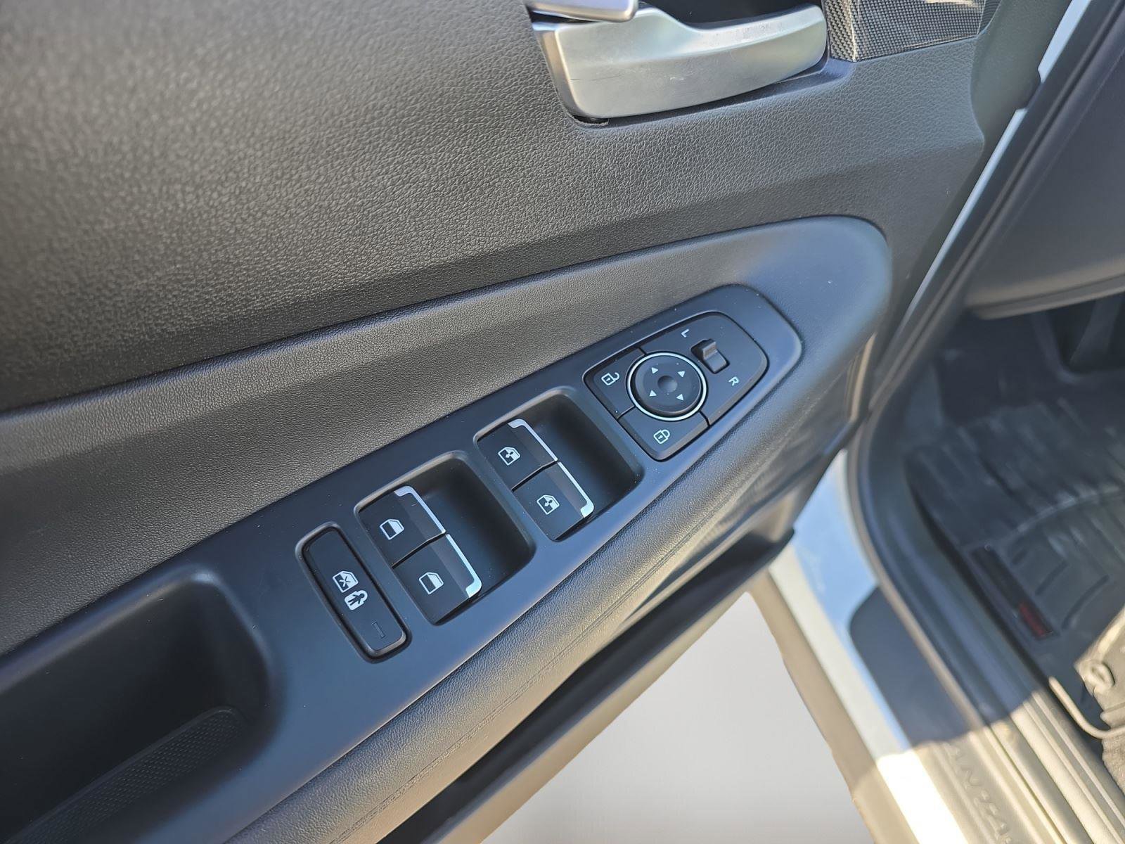 Used 2022 Hyundai Santa Fe SEL image 21