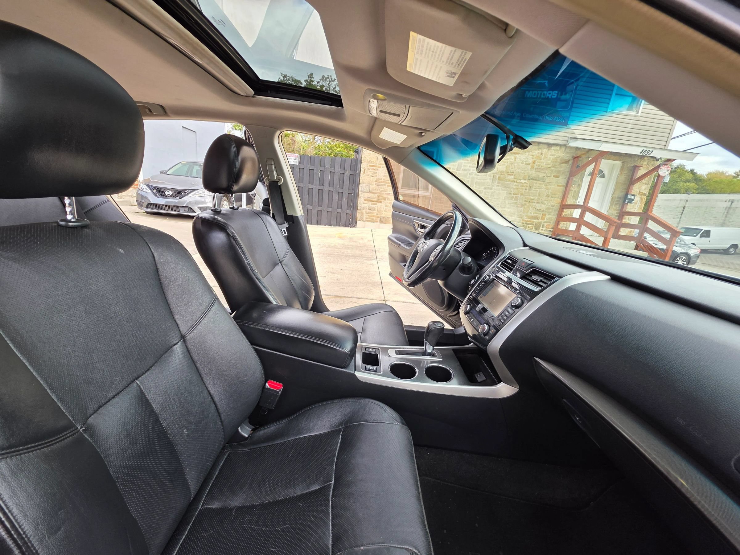 Used 2013 Nissan Altima 2.5 SL w/ Technology Pkg FWD image 26
