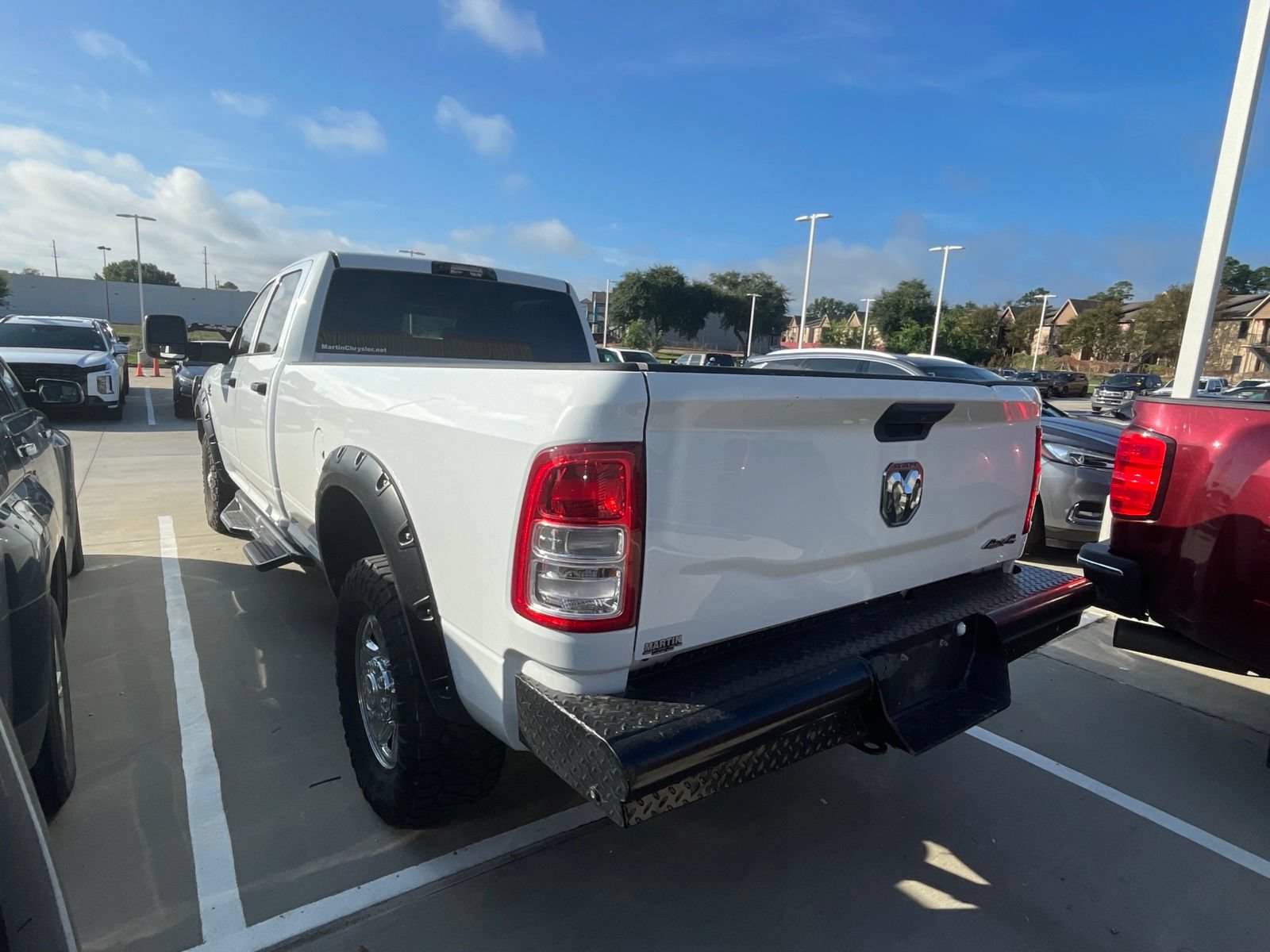 Used 2024 RAM 3500 Tradesman w/ Chrome Appearance Group AWD/4WD image 6