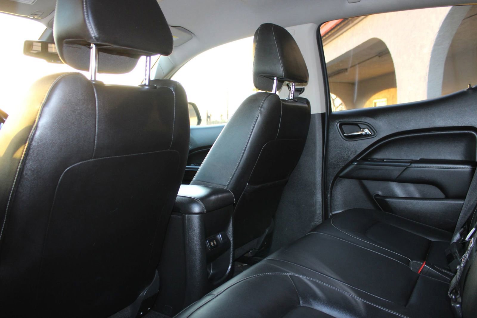 Used 2016 GMC Canyon SLT w/ Driver Alert Package image 13