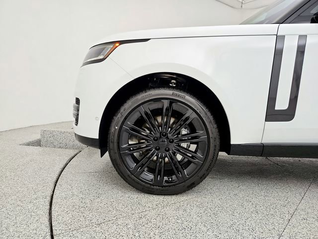 New 2026 Land Rover Range Rover Long Wheelbase SE AWD/4WD image 29