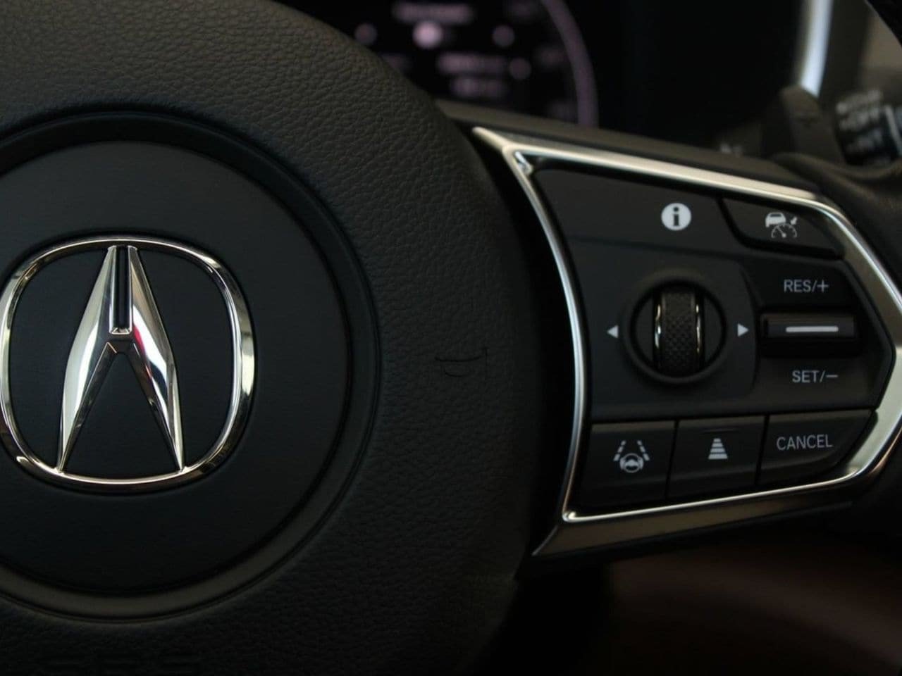 Certified 2024 Acura MDX w/ Technology Package FWD image 34