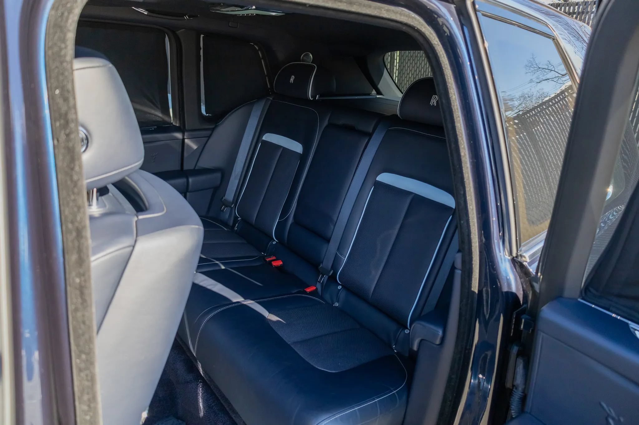 Used 2019 Rolls-Royce Cullinan AWD/4WD image 60