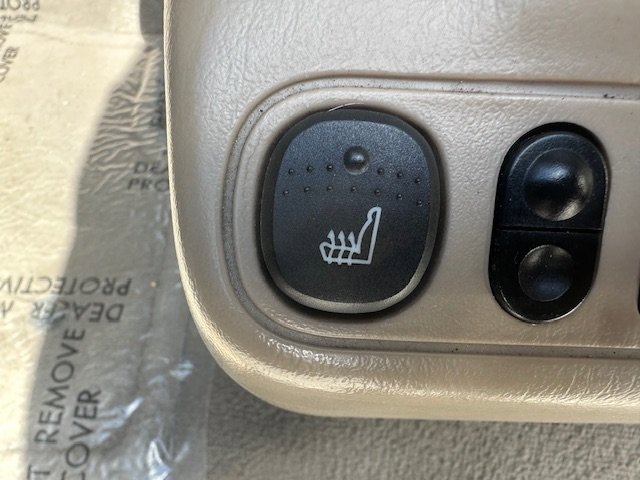 Used 2004 Ford Excursion Limited image 15