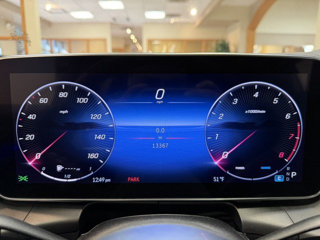 Certified 2024 Mercedes-Benz GLC 300 image 9