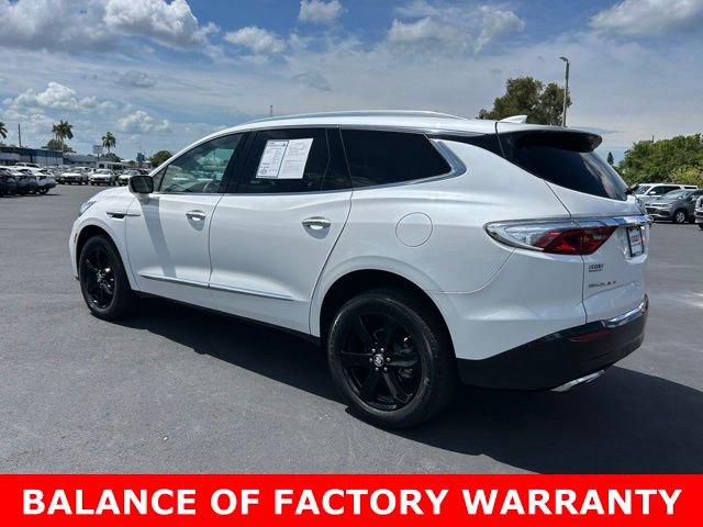 Used 2023 Buick Enclave Essence w/ Sport Touring Edition FWD image 4
