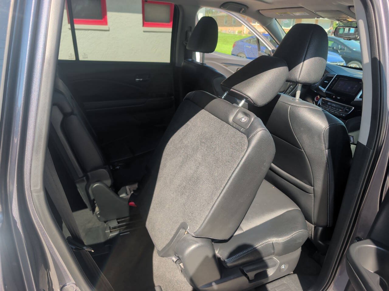 Used 2016 Honda Pilot Touring image 23