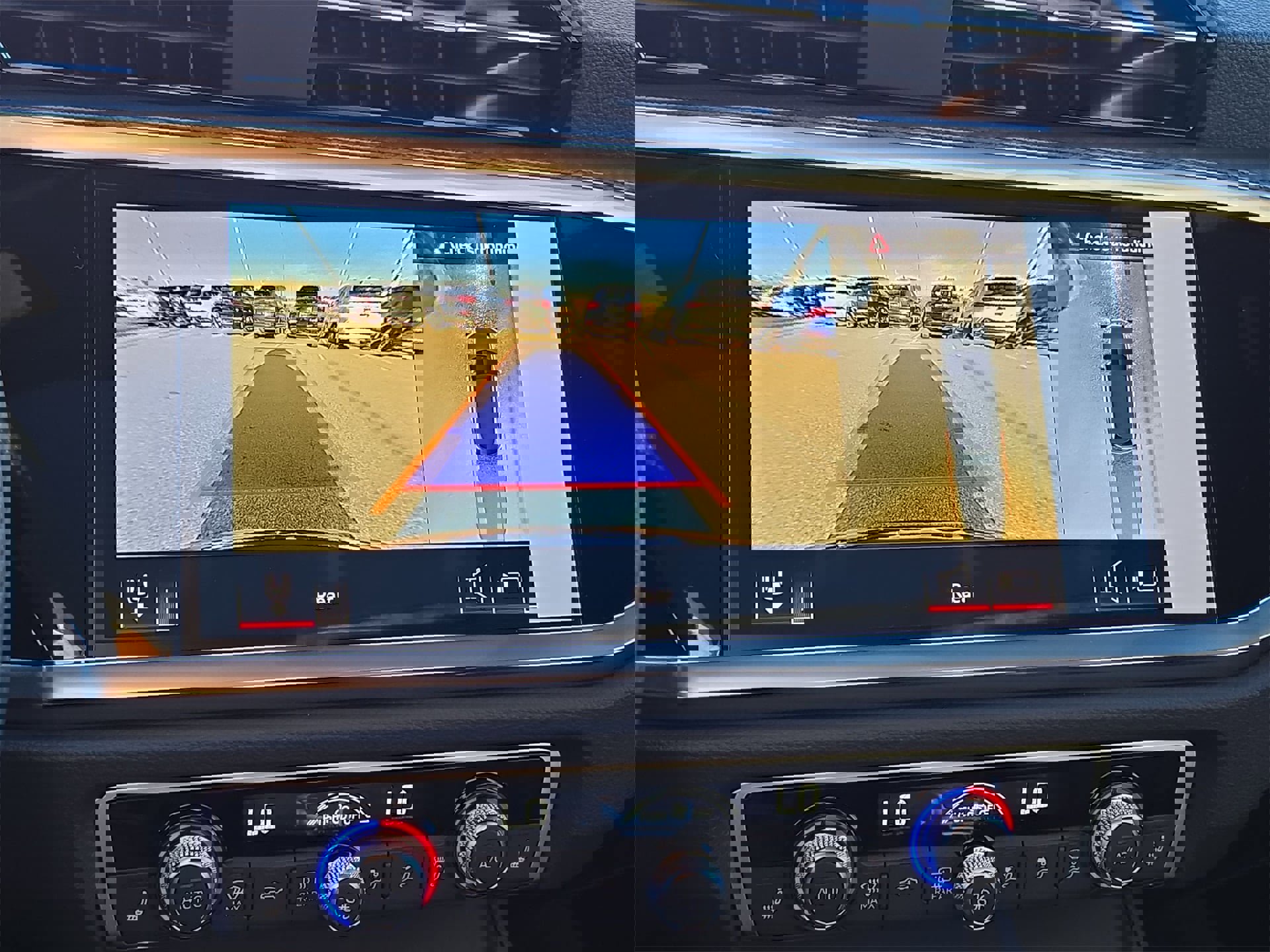 New 2025 Audi Q3 2.0T Premium Plus image 18