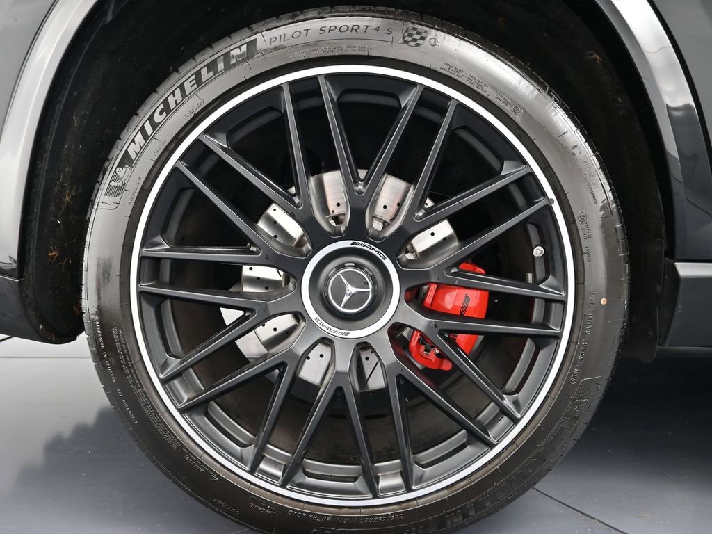 Used 2026 Mercedes-Benz GLS 63 AMG 4MATIC image 26