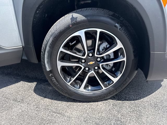 Certified 2024 Chevrolet TrailBlazer LT w/ Driver Confidence Package AWD/4WD image 26