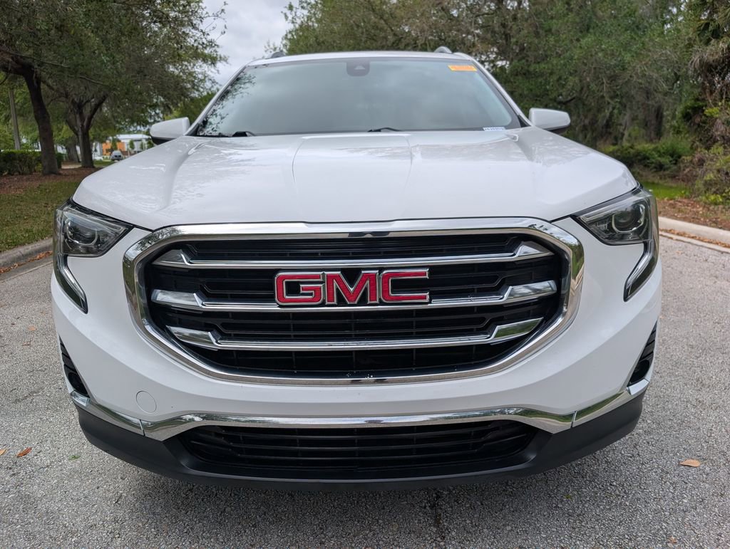Used 2020 GMC Terrain SLT FWD image 2
