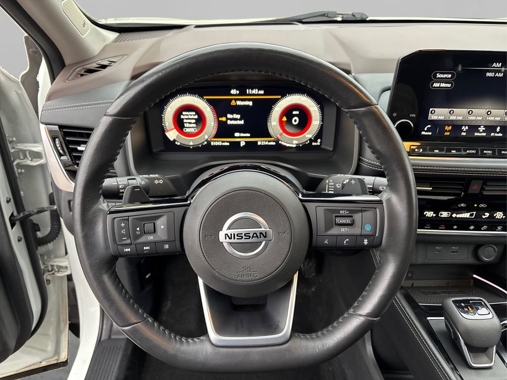 Used 2021 Nissan Rogue Platinum image 28