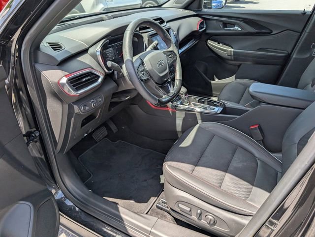 Used 2023 Chevrolet TrailBlazer RS w/ Convenience Package FWD image 10