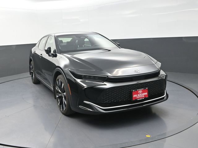 New 2026 Toyota Crown Platinum AWD/4WD image 15