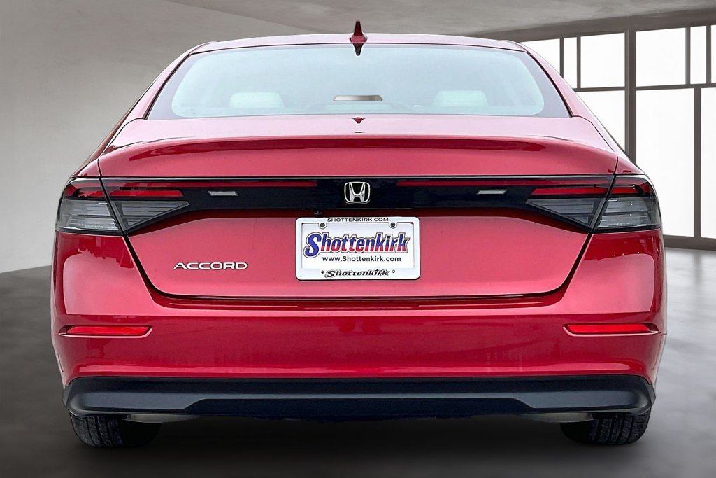 Used 2024 Honda Accord LX image 5
