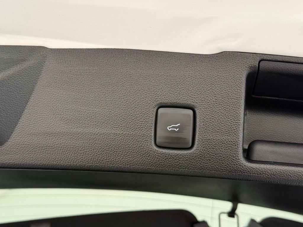 New 2024 Ford Escape SE w/ PHEV Premium Package image 5