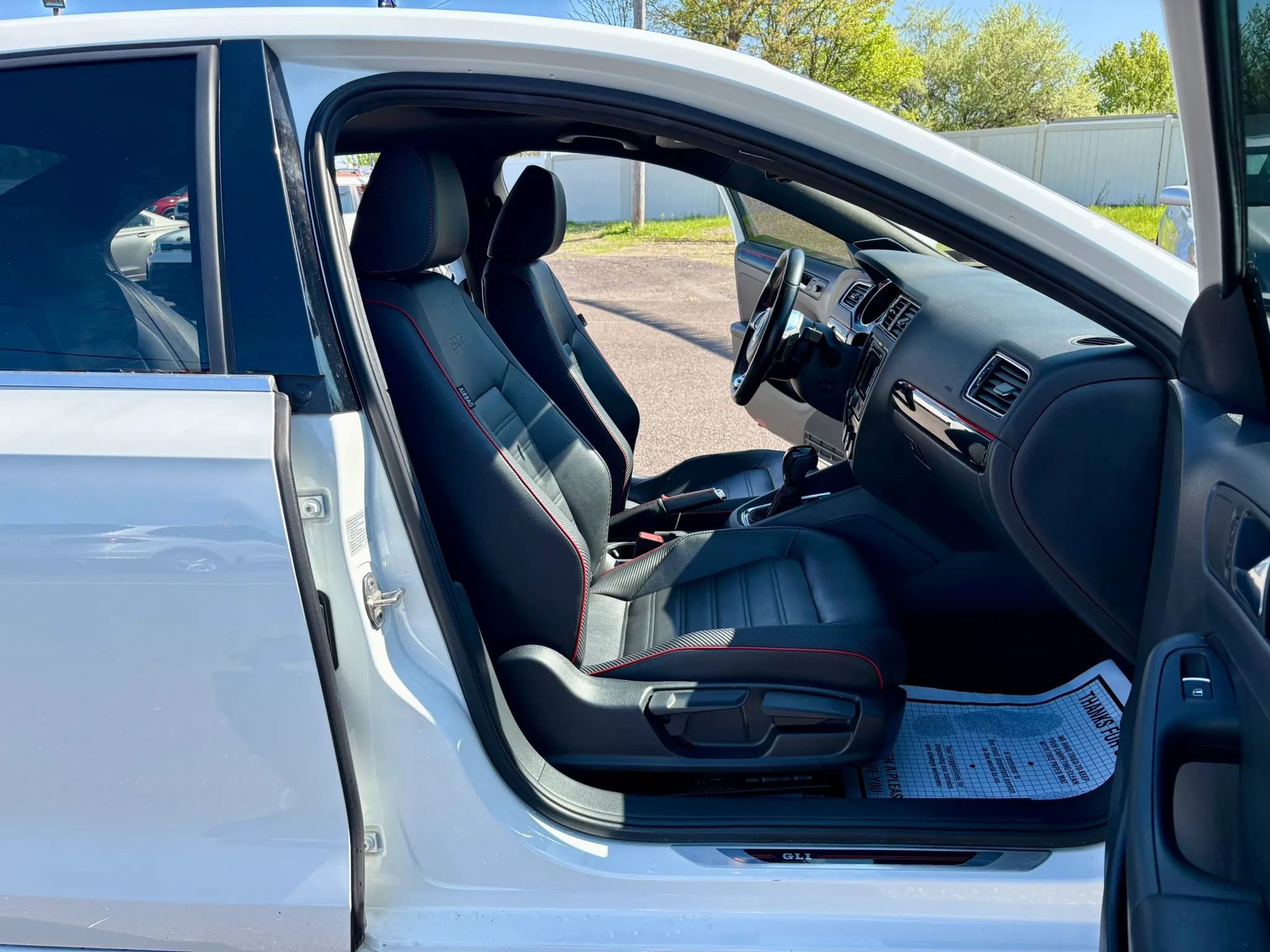 Used 2015 Volkswagen Jetta GLI SEL FWD image 24