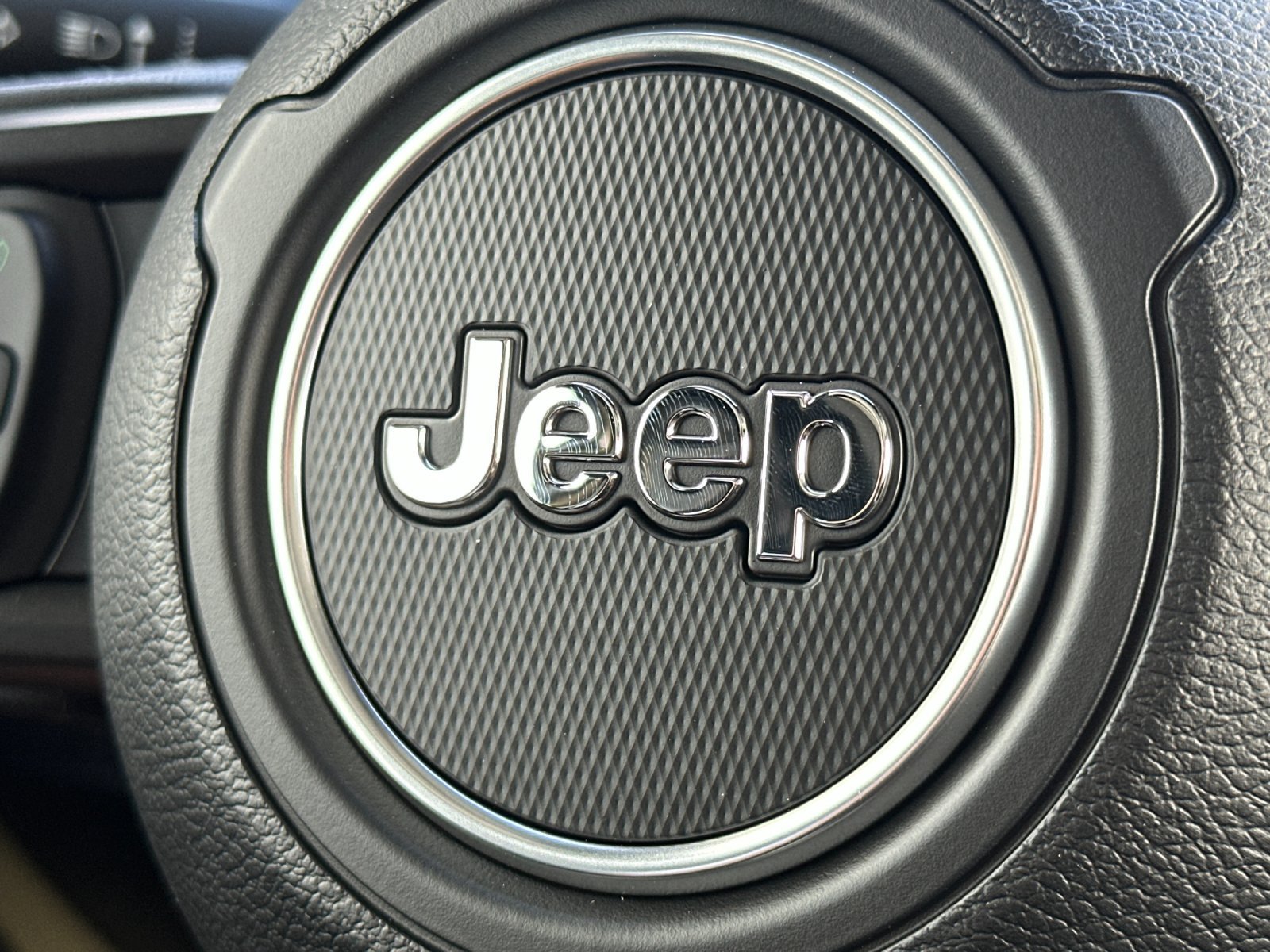 New 2026 Jeep Gladiator Mojave w/ Safety Group AWD/4WD image 25