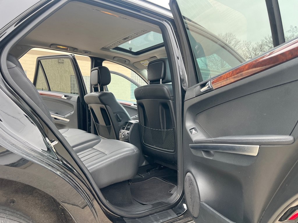 Used 2008 Mercedes-Benz ML 550 4MATIC image 13