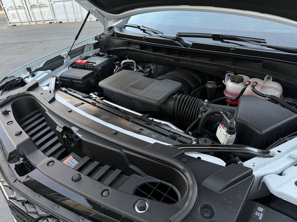 Used 2026 Cadillac Escalade Platinum Sport w/ LPO, ONYX Package image 55