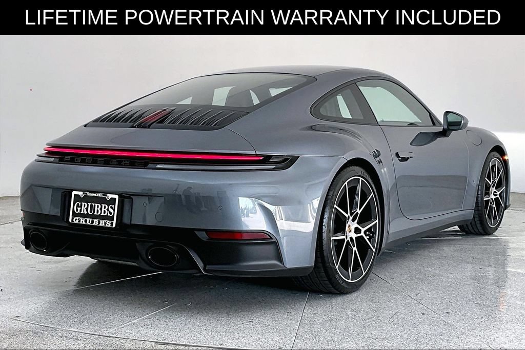 Used 2025 Porsche 911 Carrera T RWD image 2
