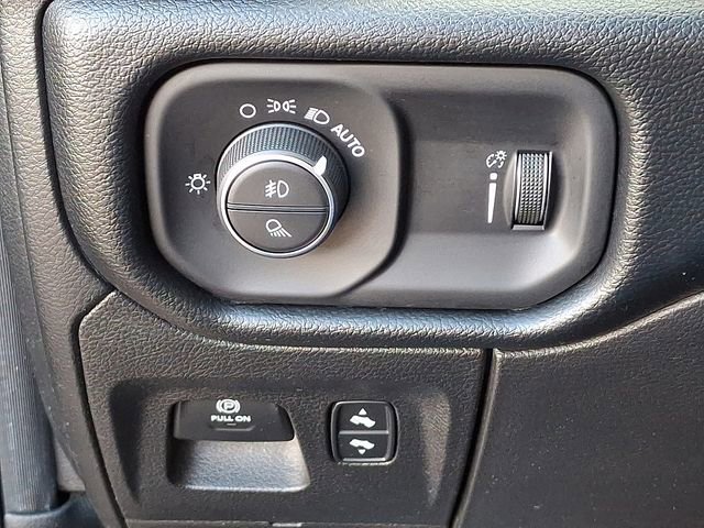 Used 2021 RAM 1500 Big Horn image 32