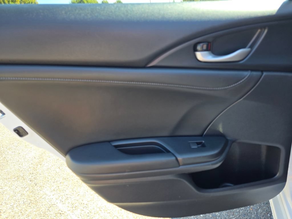 Used 2019 Honda Insight Touring image 15