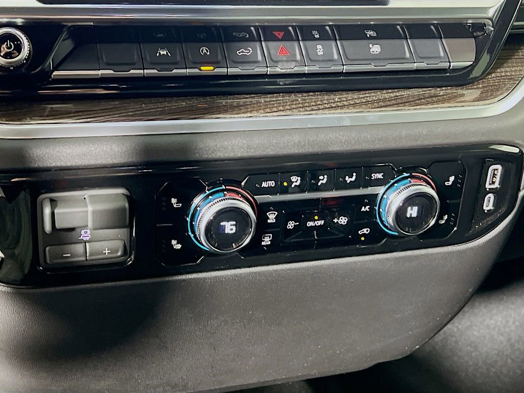 New 2026 GMC Sierra 1500 Elevation image 13