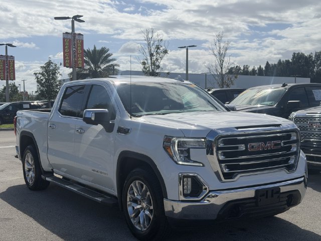 Used 2022 GMC Sierra 1500 SLT w/ SLT Premium Package AWD/4WD image 2
