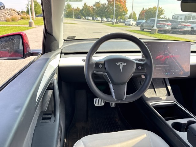 Used 2024 Tesla Model Y Performance AWD/4WD image 19