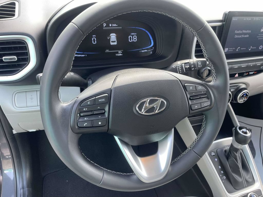 Certified 2024 Hyundai Venue SEL FWD image 14